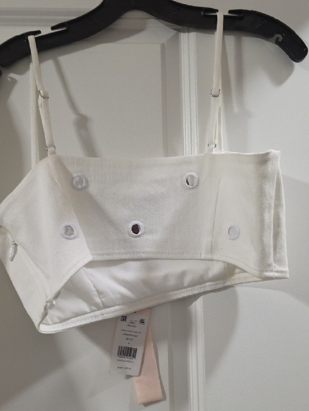cinq a sept White Eyelet-Detail Blazer - Picture 3 of 7